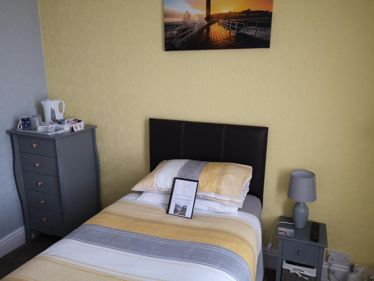 The Phoenix Guest house Scarborough